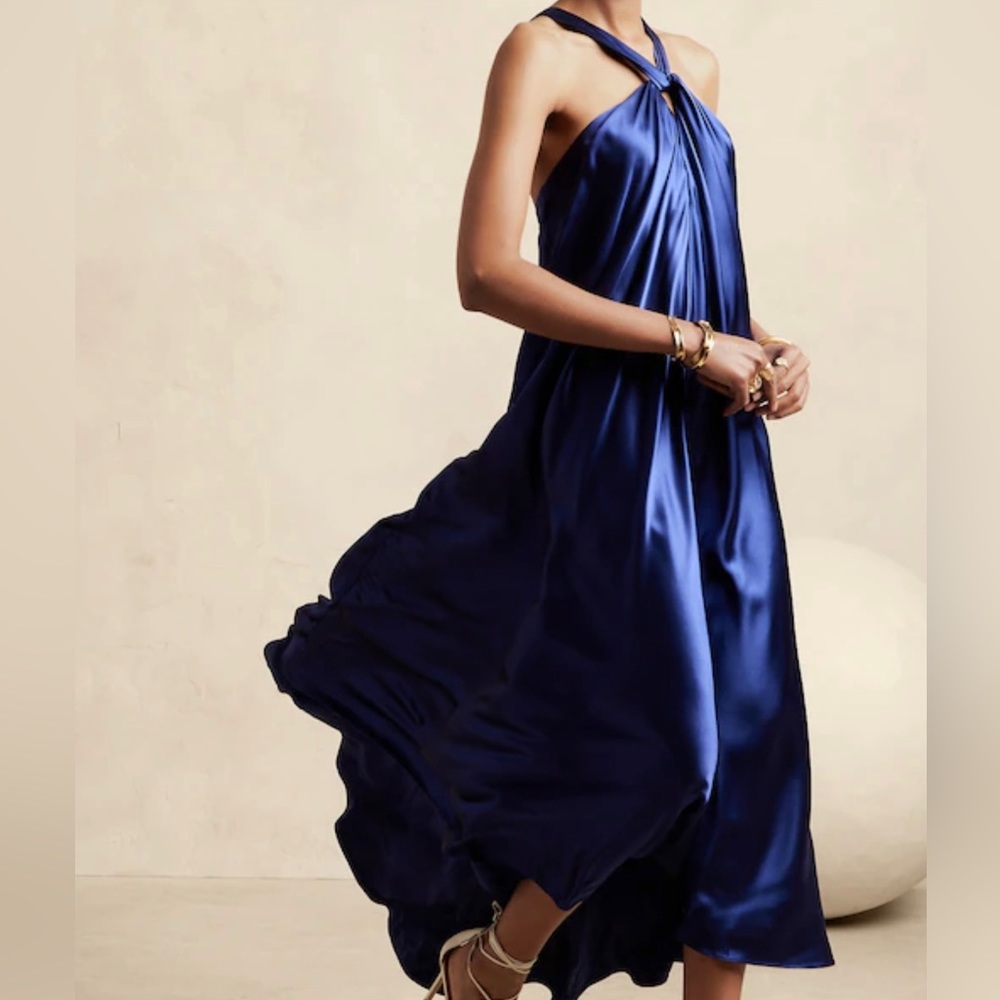 Banana Republic M navy satin formal gown